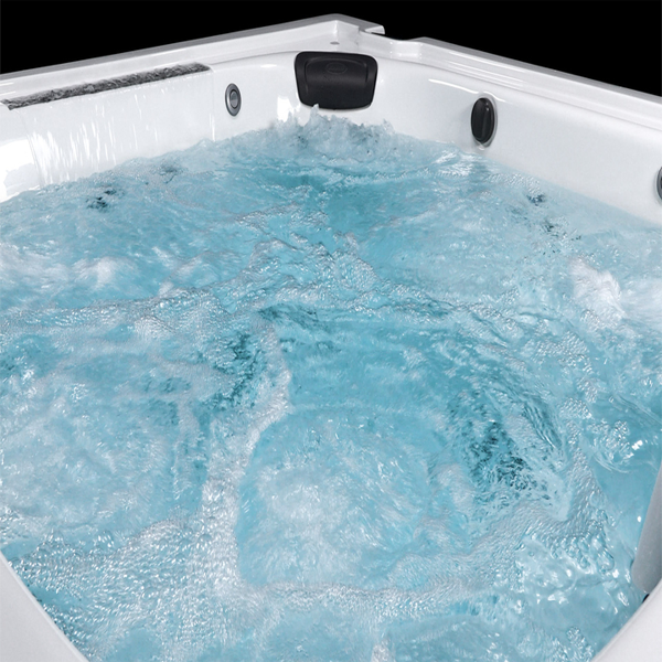 Your Comprehensive Buying Guide to Hot Tubs