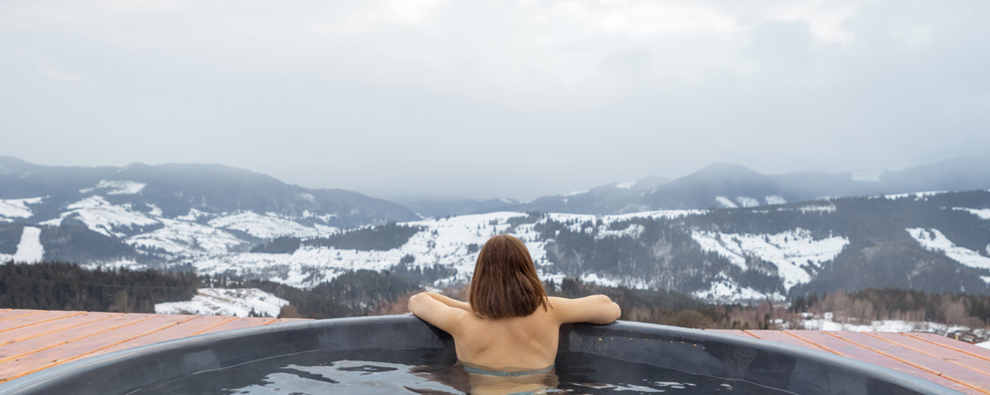 ARE SWIM SPAS WORTH IT SEE PROS, CONS AND MORE Jacuzzi®