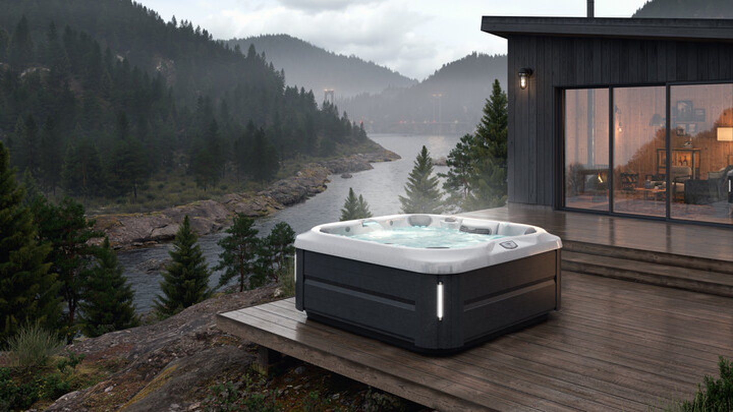 Comment vider le Spas d’extérieur Jacuzzi®, en vidant l’eau qu’il contient.