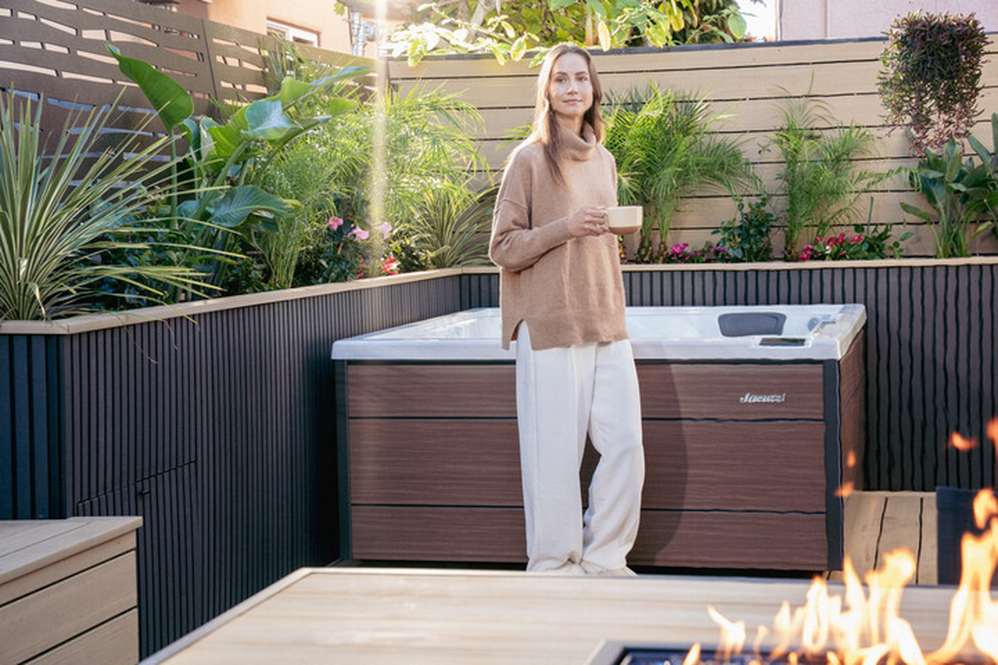 Inbouw hottub vs vrijstaande hottub: wat past bij jou?