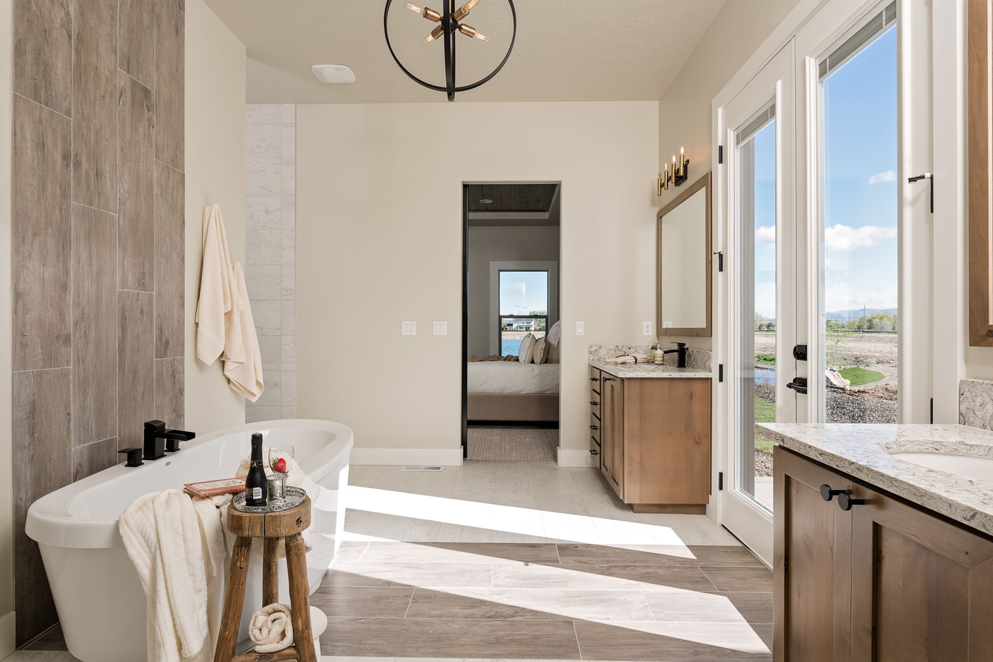 Bravo freestanding bath