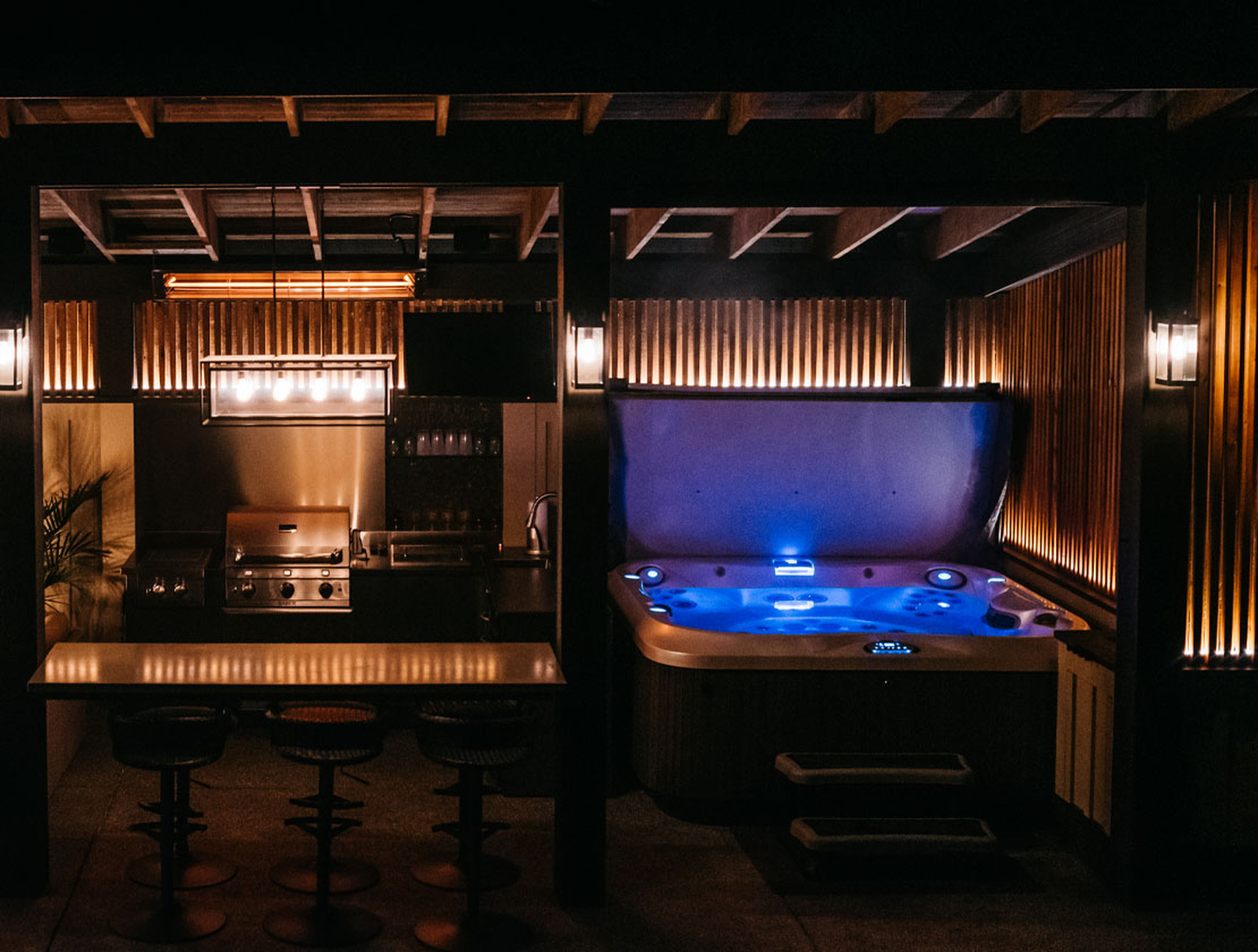 LIGHTING AND SEATING