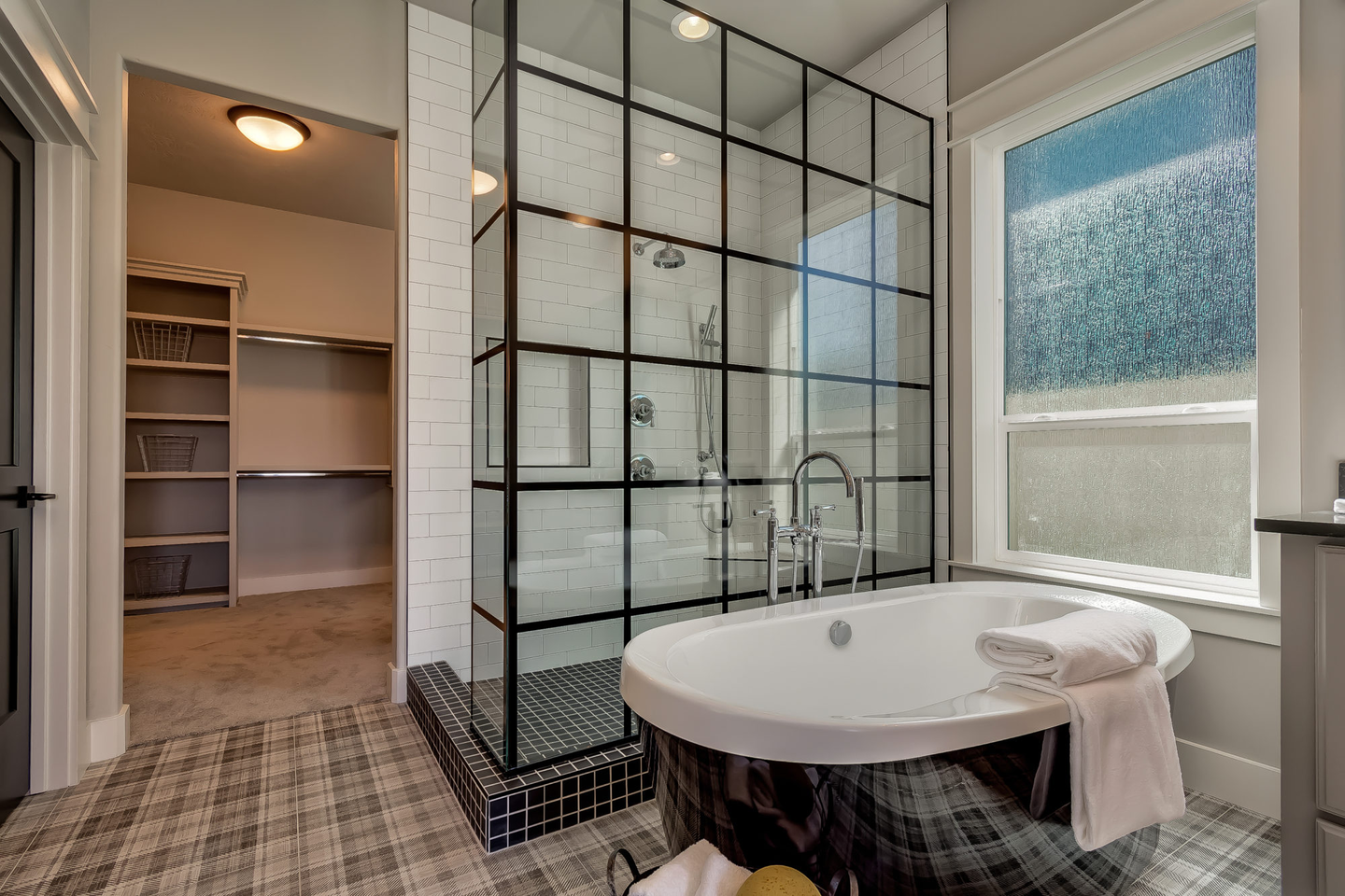 Bravo freestanding bath