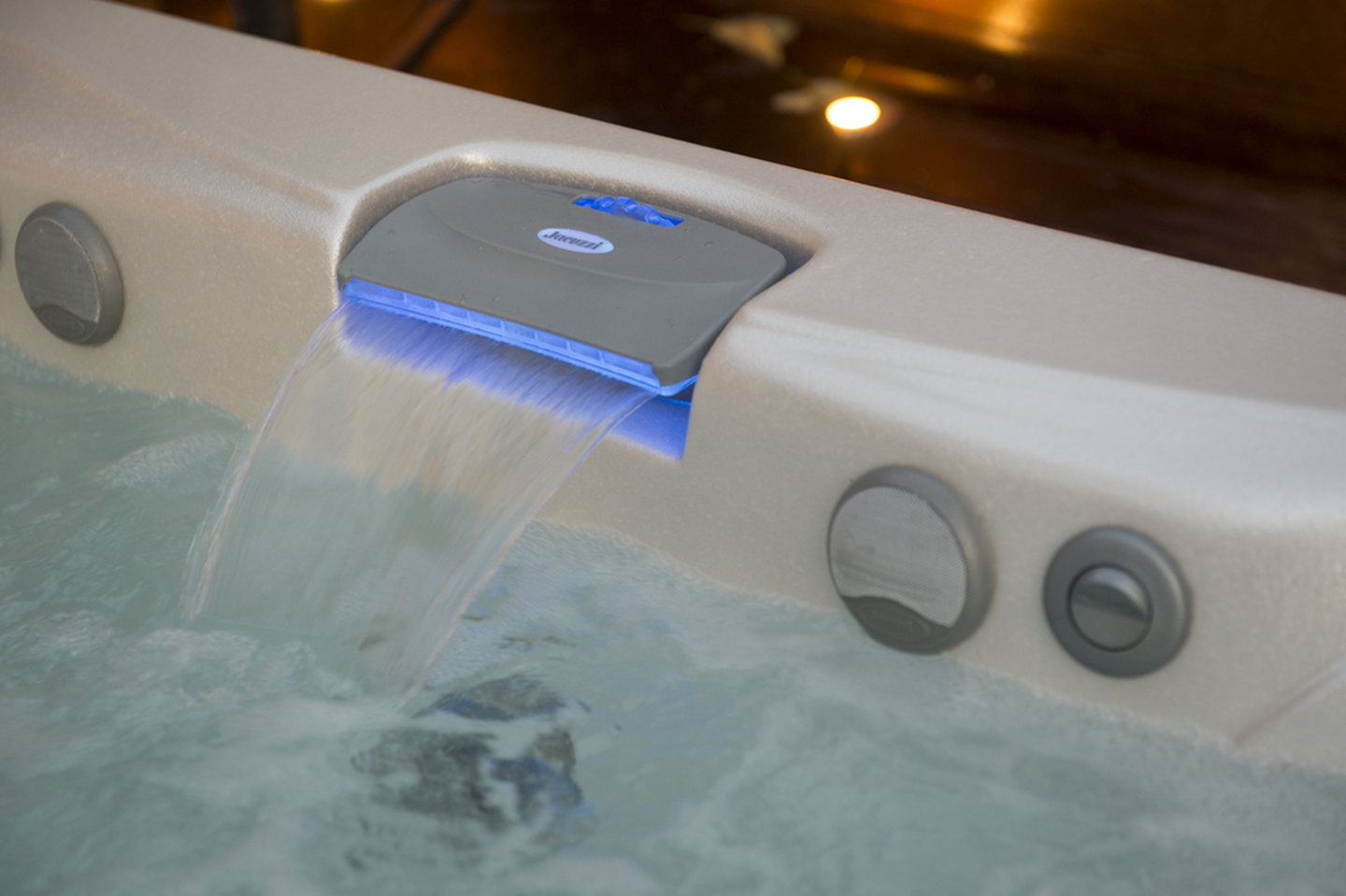 how much does it cost to run a hot tub, how much does a hot tub cost to run, hot tub running costs, cost to run a hot tub, cost of running a hot tub, cost to run hot tub