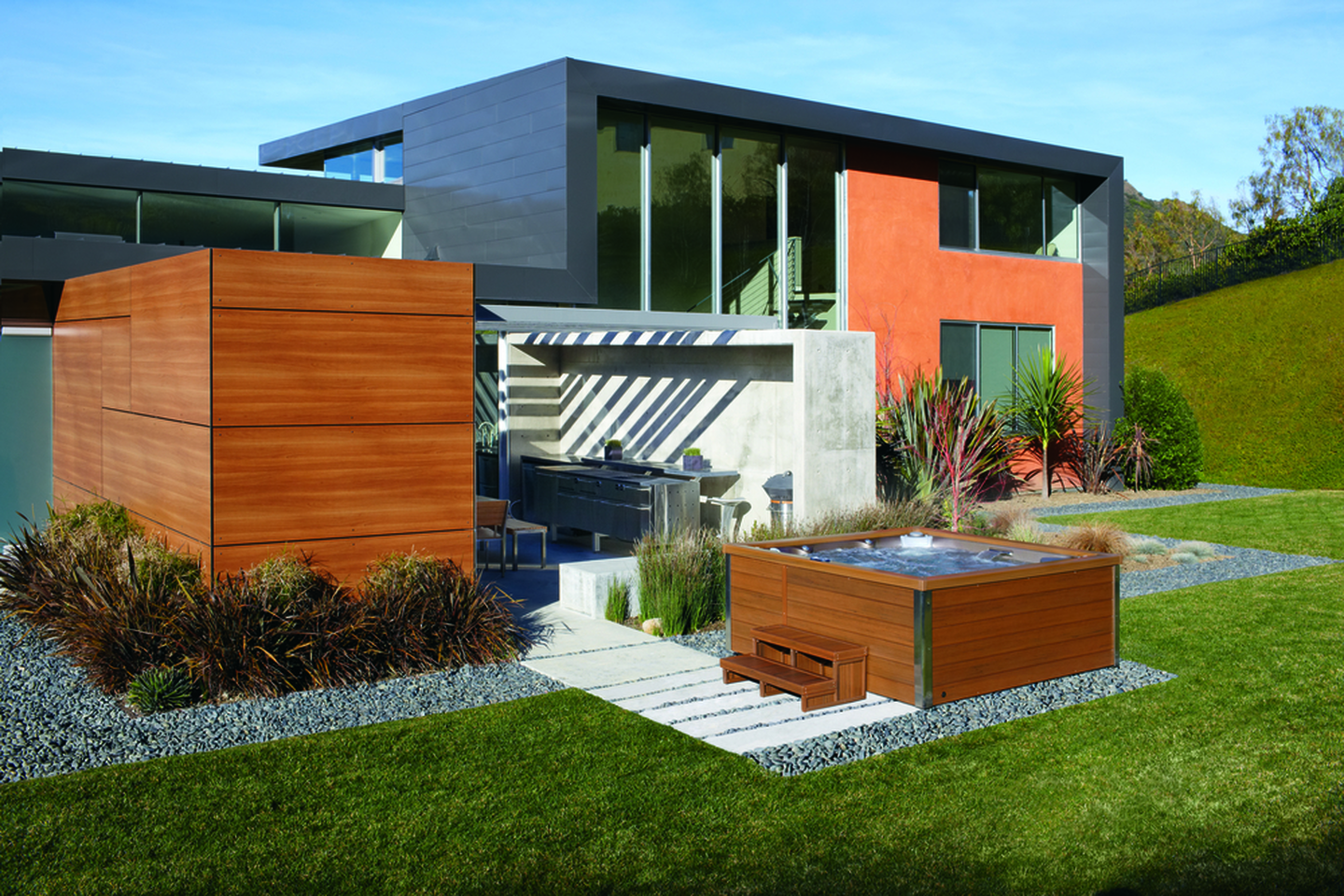 what are the best quality hot tubs