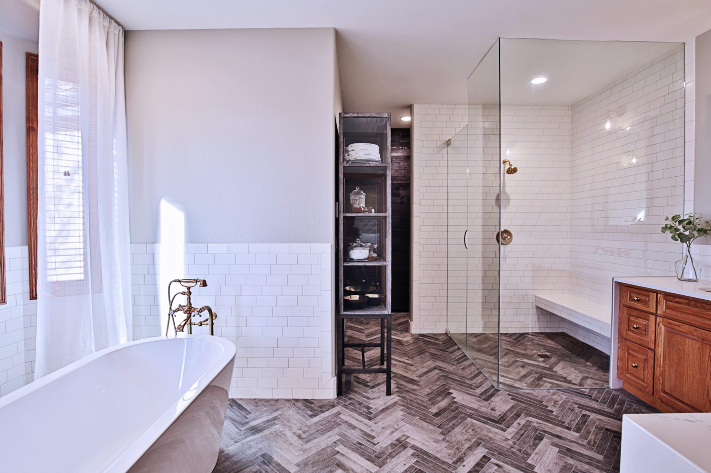 Celeste freestanding bath