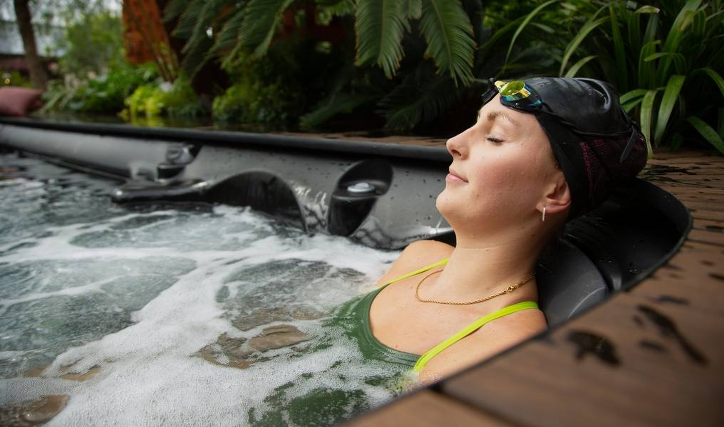 Jacuzzi x Kate Gould Gardens &ndash; RHS Chelsea Flower Show 2022