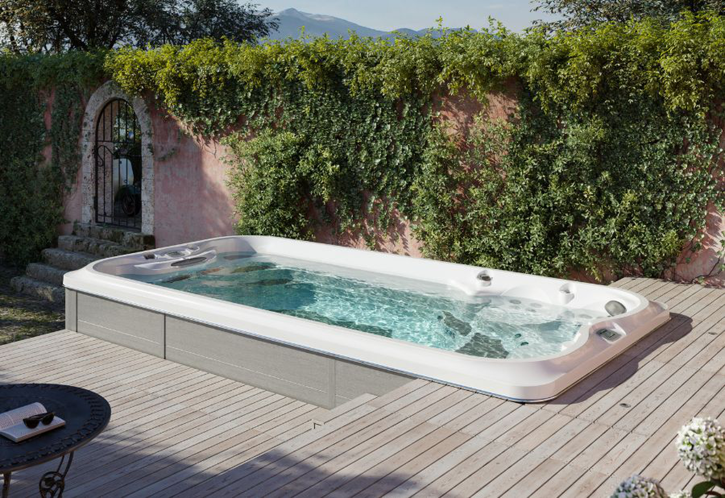 Jacuzzi&reg; Swim Spas