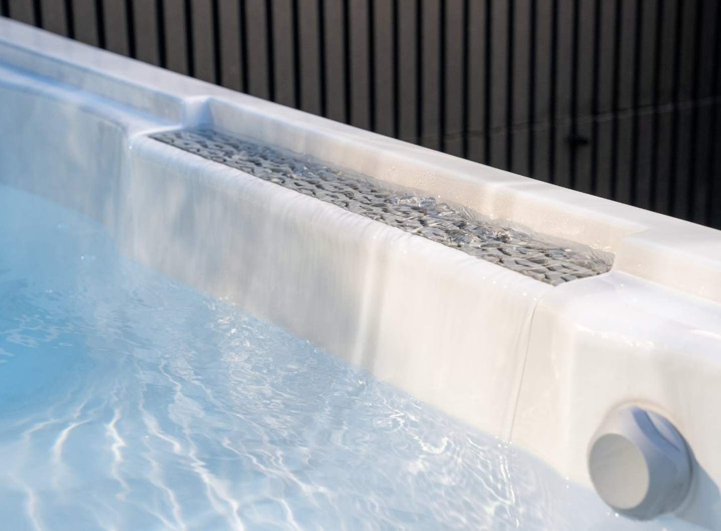 Infinity-Edge Waterfall