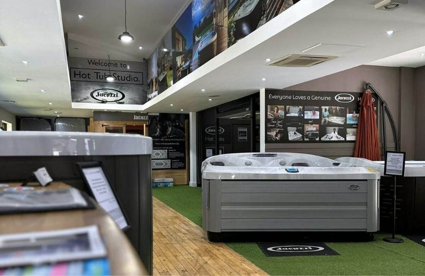 Hot Tub Studio Showroom