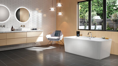 Adatto Freestanding Bath