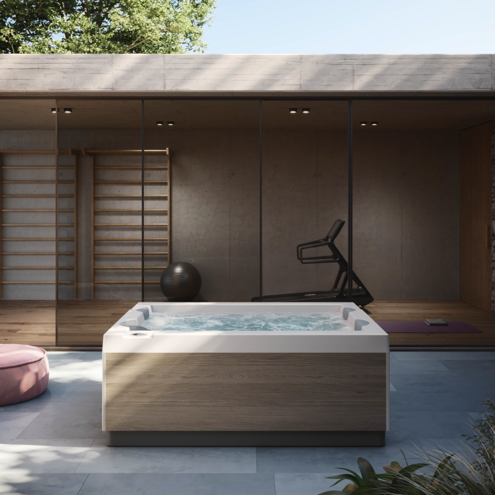 Unique: minimalist style with side-by-side seats ideal for couples
