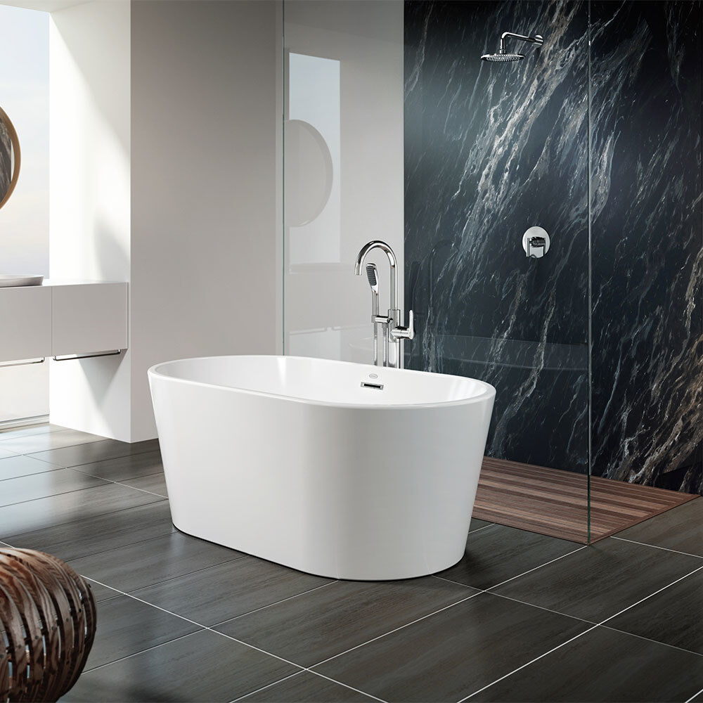 Celeste™ Freestanding Bath