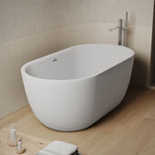 Chic: Freestanding bathtub