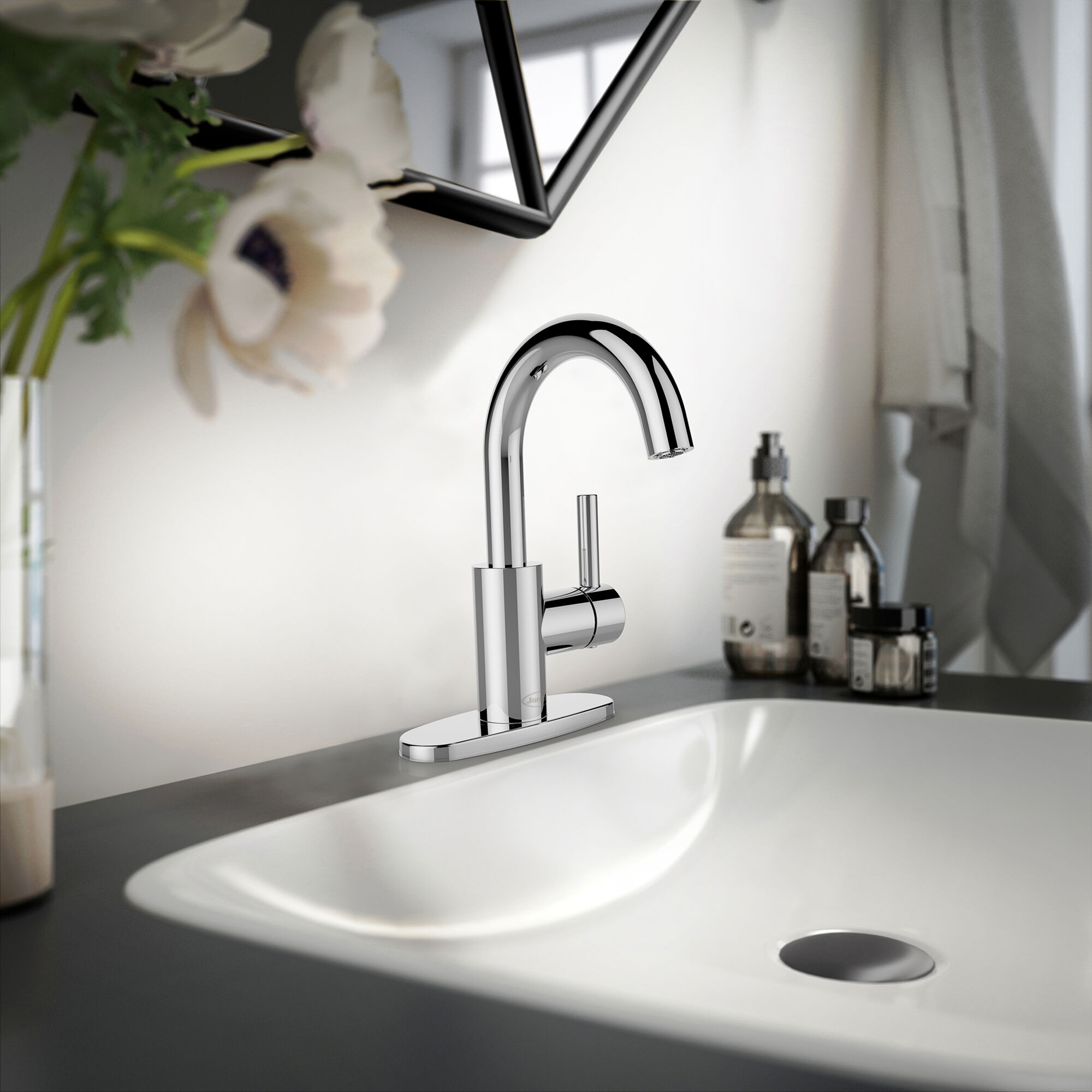 Duncan™ Single Faucet Jacuzzi®