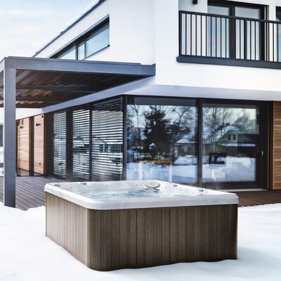 J-280™ Classic Large Hot Tub with Open Seating