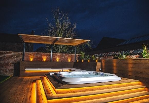 Jacuzzi Spa Exterior J-210