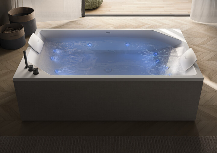 So w&auml;hlen Sie eine Whirlpool Badewanne f&uuml;r zwei Personen im Innenbereich