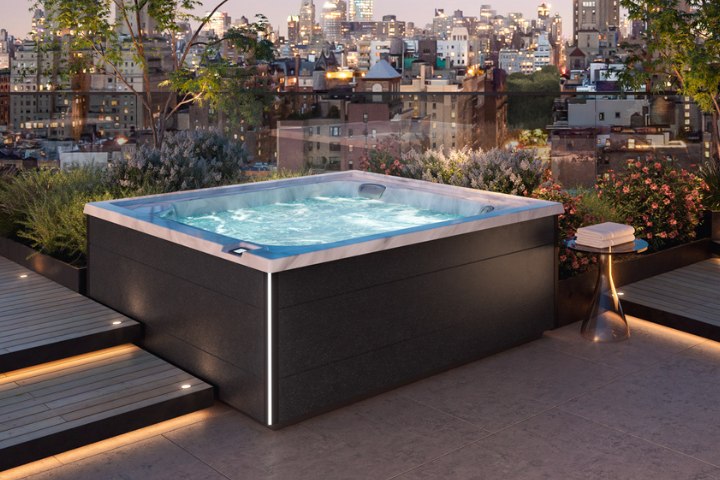 Shop Hot Tubs, Saunas, Swim Spas, Bath Products & More | Jacuzzi® UK
