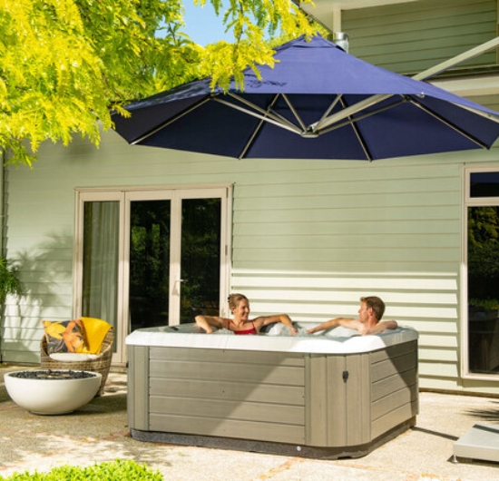 Hot tub shelter ideas in 2023 (Pros, cons and more)