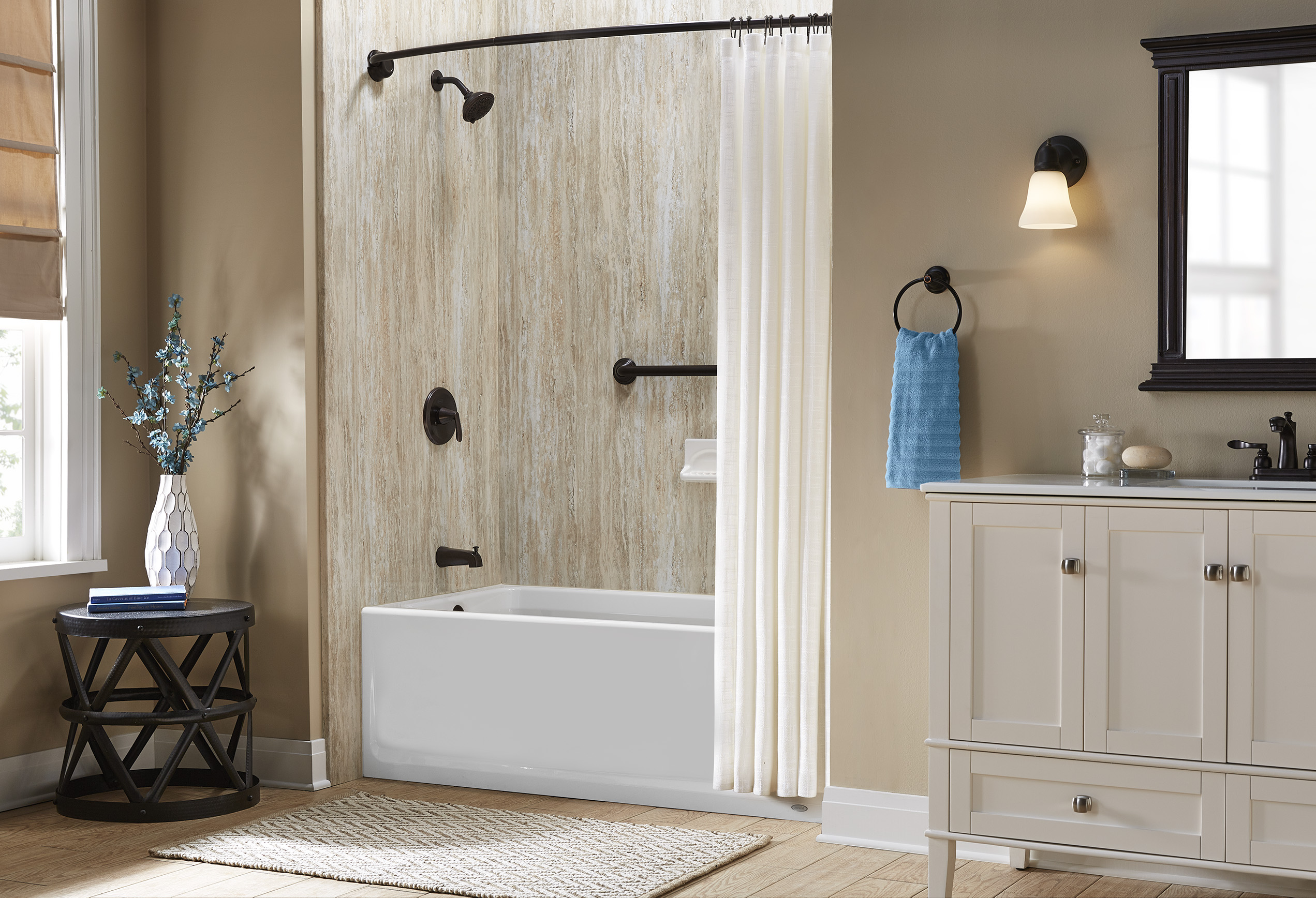 Jacuzzi® Aluminum Curved Shower Curtain Rod Jacuzzi®